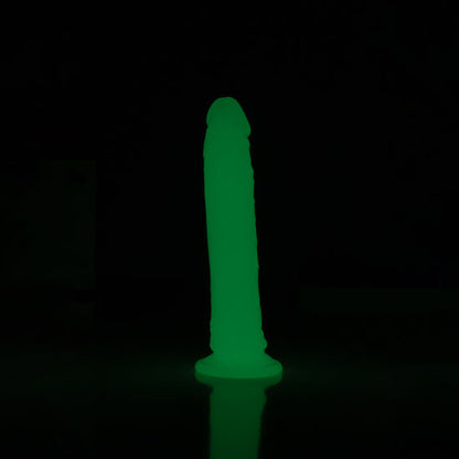 Raw Dildo Realista Elara Transparente brilla en la oscuridad